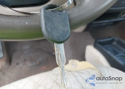 2002 Ford Taurus Ses from USA, damaged, VIN 1FAFP55U32G151462